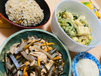 沖縄料理を手作り(クーブイリチー、ゴーヤチャンプルー、クファジューシー、ジーマーミー豆腐)