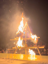 文化祭のキャンプファイヤー