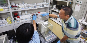 超伝導物質研究室