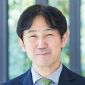 溝上 慎一（みぞかみ・しんいち）先生