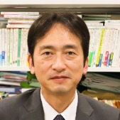 中村 高康（なかむら・たかやす）先生