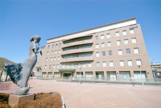 産業能率大学